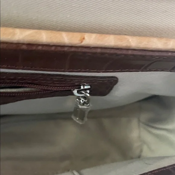 ANTONIO MELANI Woven Straw Brown and Tan Shoulder Bag - Picture 7 of 9